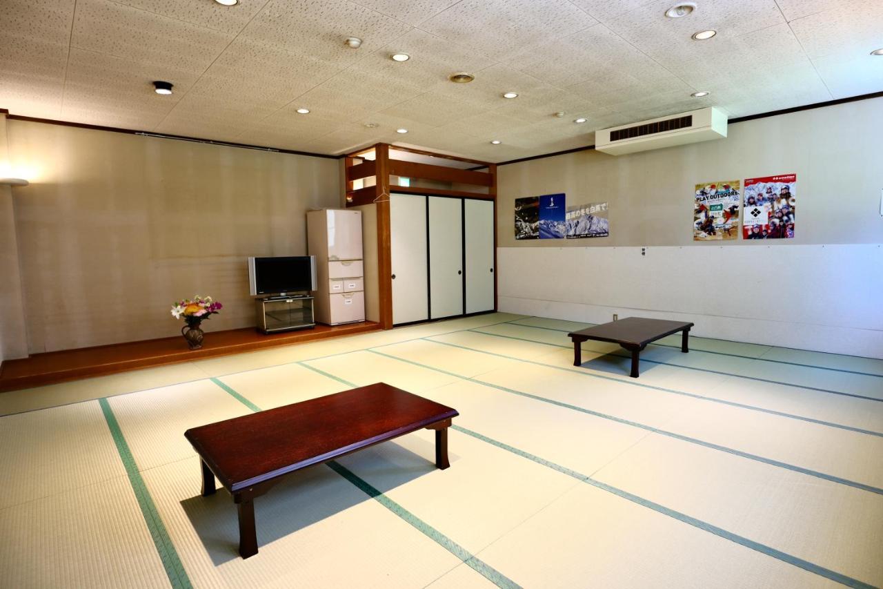 Hakuba Park Hotel Exterior photo